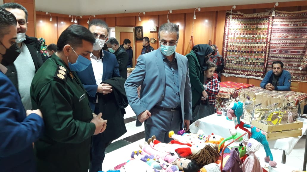 افتتاح نمایشگاه صنایع‌دستی آستارا به مناسبت شب یلدا