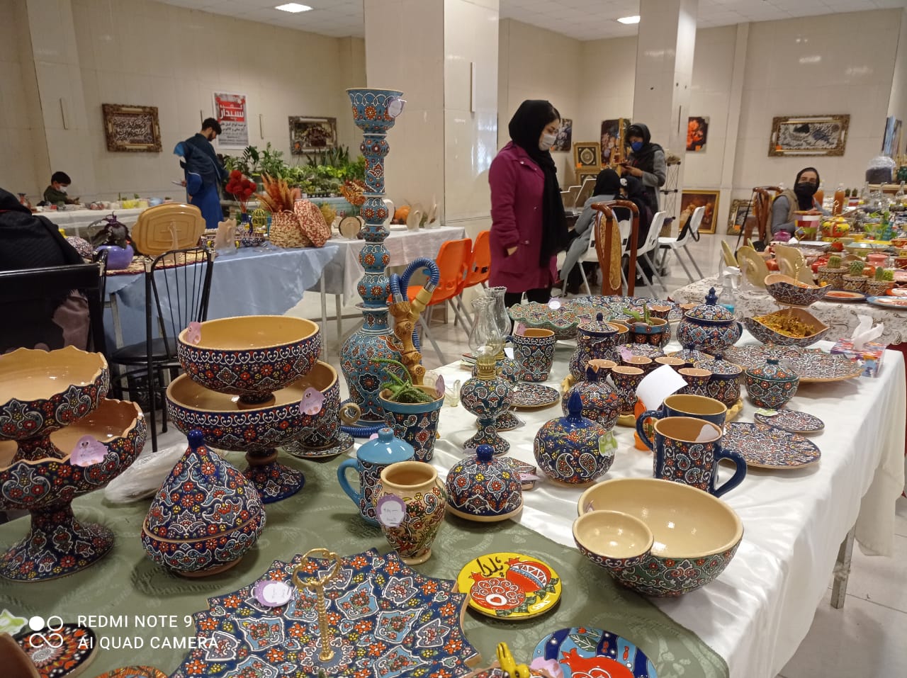 برگزاری نمایشگاه صنایع‌دستی یلدایی ناردون در ملایر