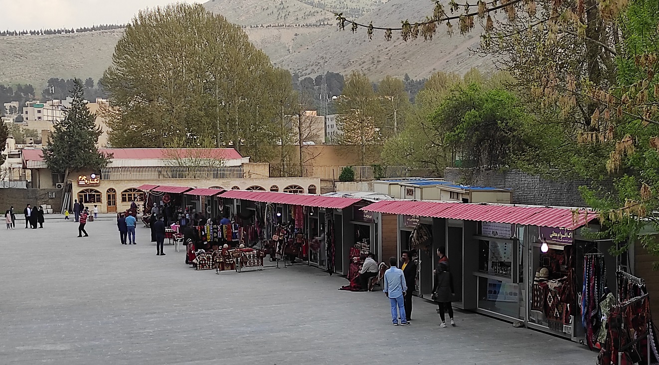 واگذاری غرفه‌های صنایع‌دستی بازارچه باغ گلستان