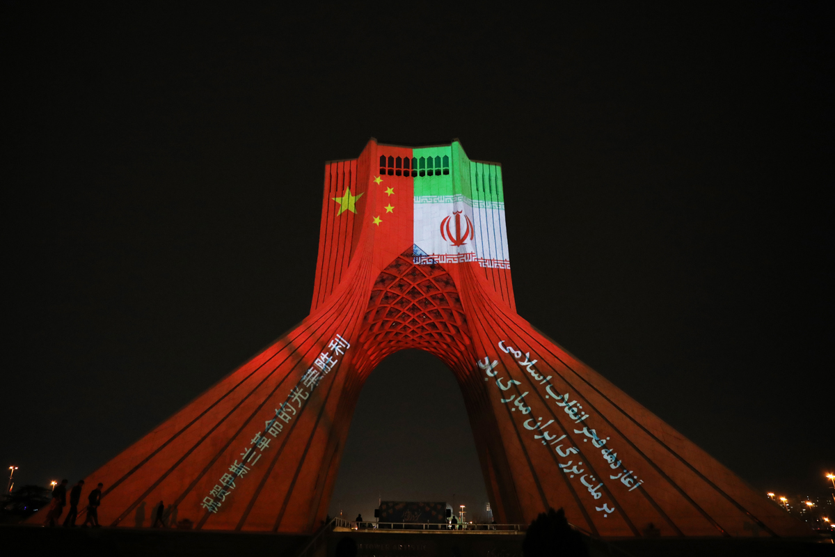 ویدیومپینگ میدان آزادی به مناسبت پنجاهمین سال روابط دیپلماتیک ایران و چین