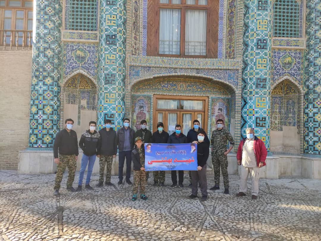 بازدید اعضای پایگاه بسیج شهید بهشتی از آینه خانه مفخم بجنورد