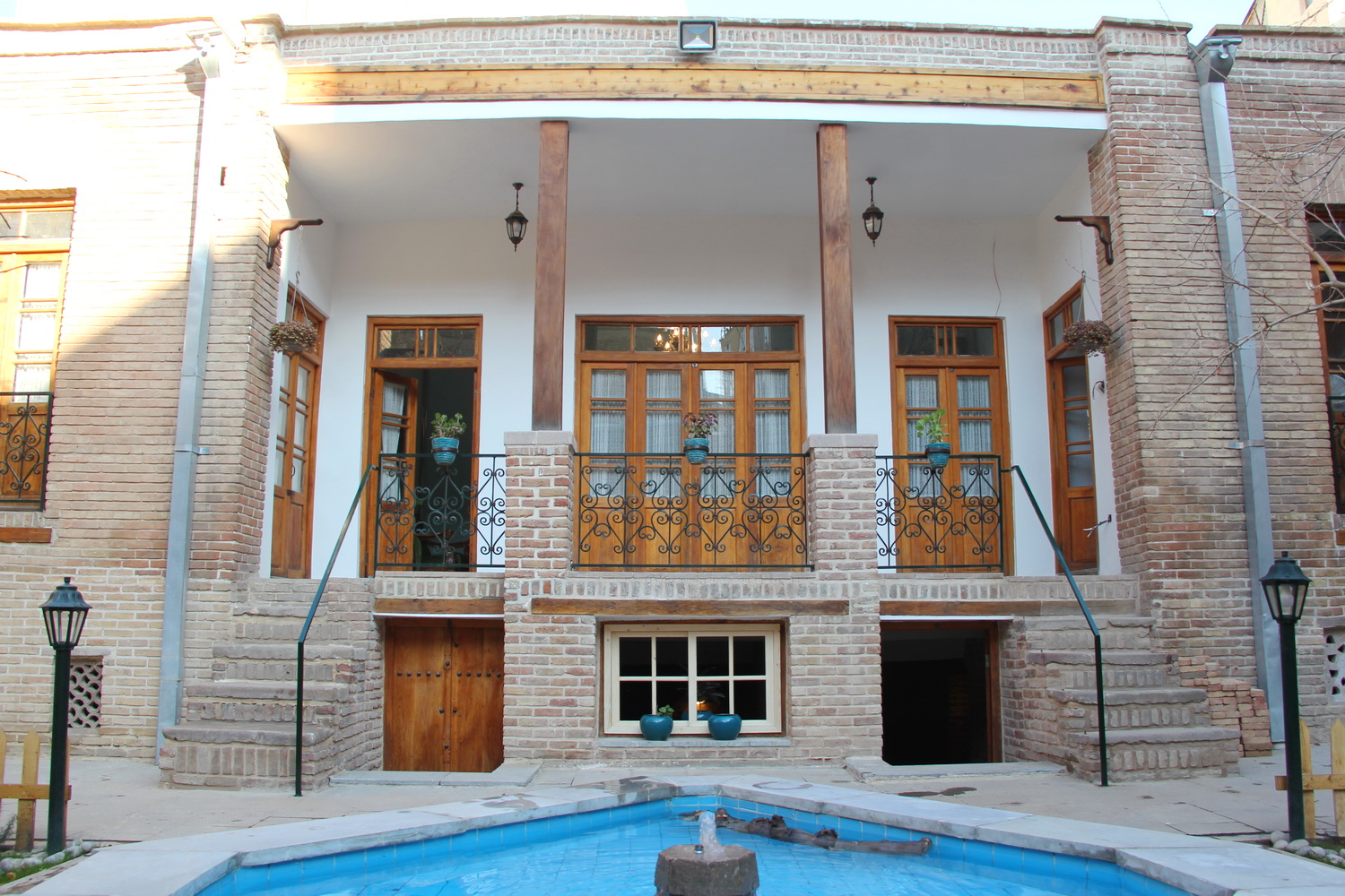 خانه تاریخی زعیم ،بنایی از دوره صفویه در قزوین