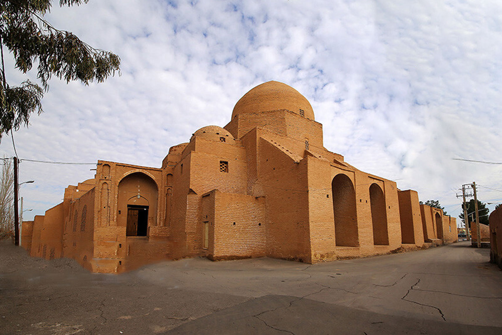 مسجد جامع اردستان یادگاری از نیاکان کهن