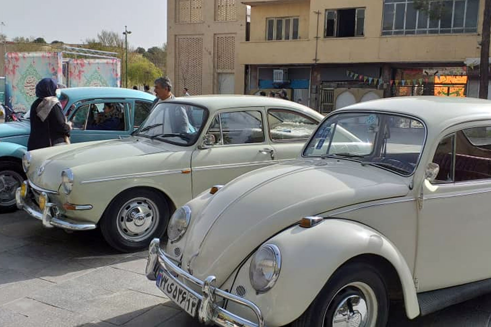 برگزاری رالی نوروزی خودروهای قدیمی در اصفهان