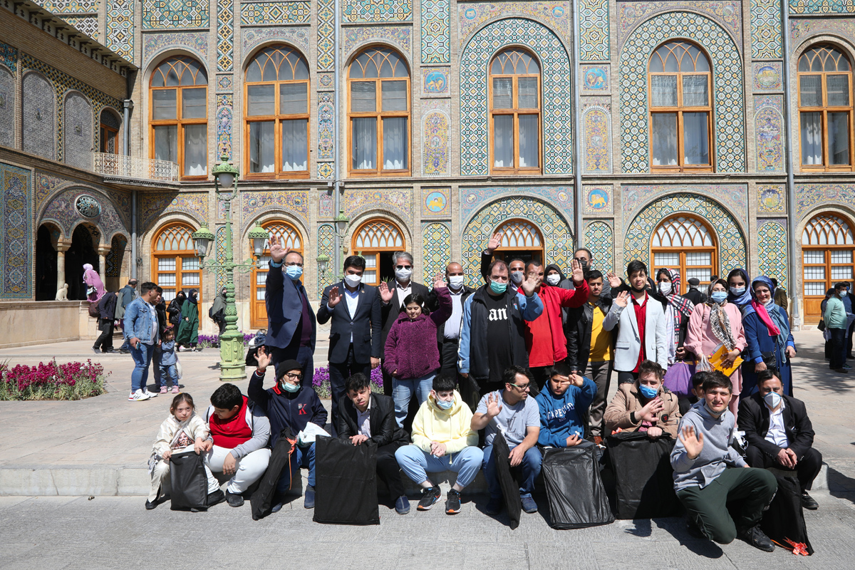 دبیر ستاد هماهنگی خدمات سفر میزبان کودکان با نیازهای ویژه و توان‌یاب ذهنی در کاخ گلستان