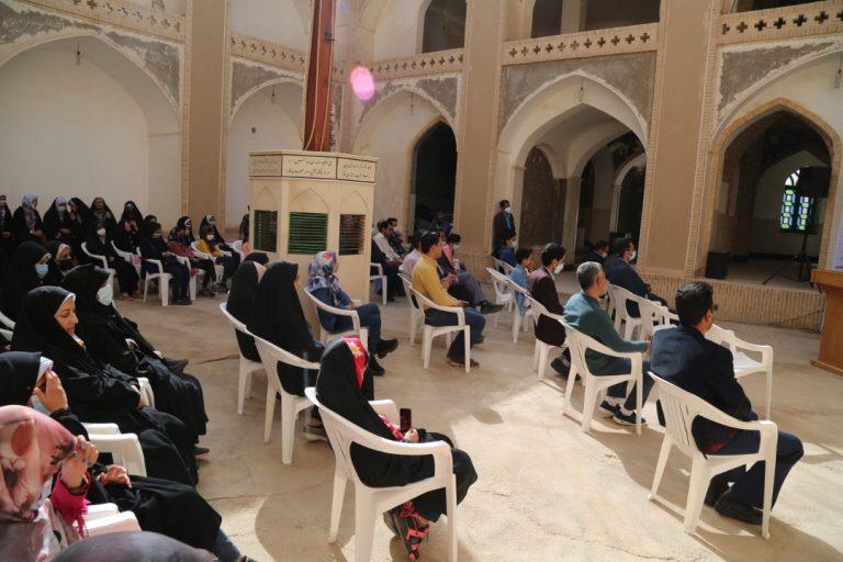 برگزاری رویدادهای فرهنگی متنوع در نوروزگاه شهرستان اشکذر