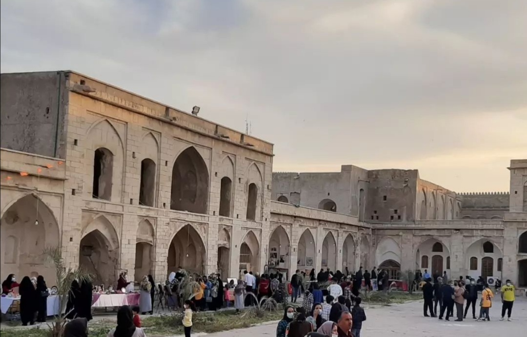 برگزاری نمایشگاه صنایع‌دستی در کاروانسرای مشیر برازجان