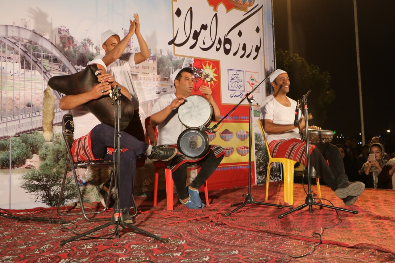 برنامه‌ریزی برای برپایی ویژه‌برنامه‌های نوروزی متناسب با فرهنگ بومی خوزستان