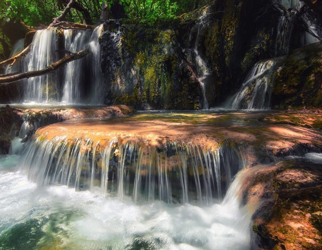 جنگل و آبشار نای انگیز، بهشت واقعی لرستان
