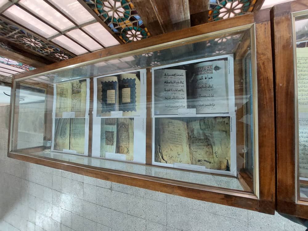 برپایی نمایشگاه نسخ قرآنی تاریخی در موزه خوی