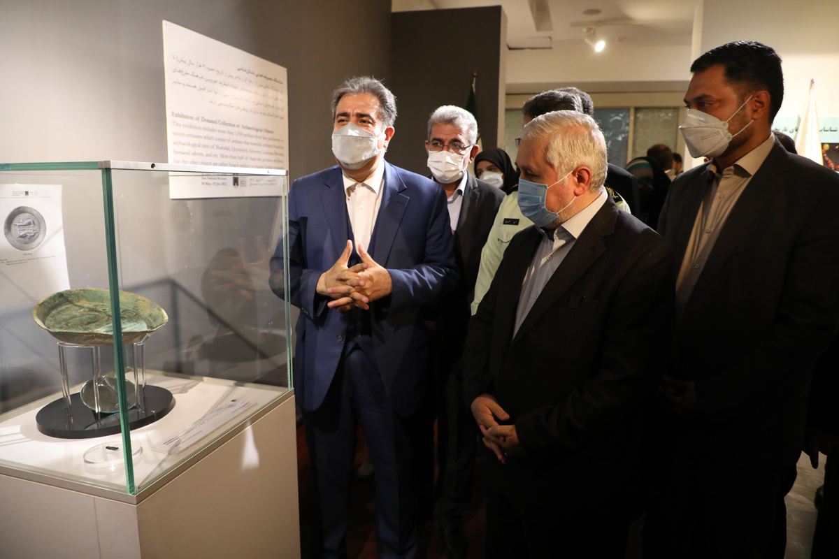 افتتاح نمایشگاه \"مجموعه اهدایی از اشیای باستان شناسی\" در موزه ملی