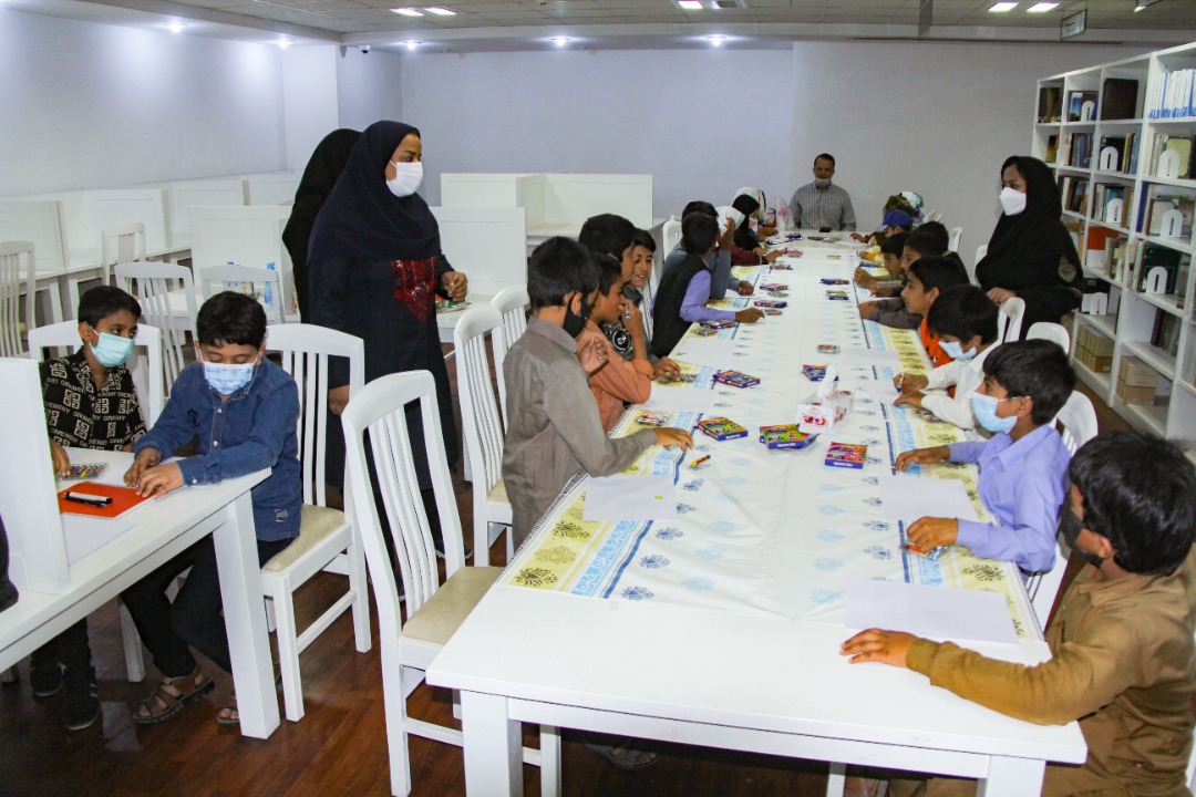 برگزاری کارگاه نقاشی برای کودکان در موزه منطقه‌ای جنوب شرق