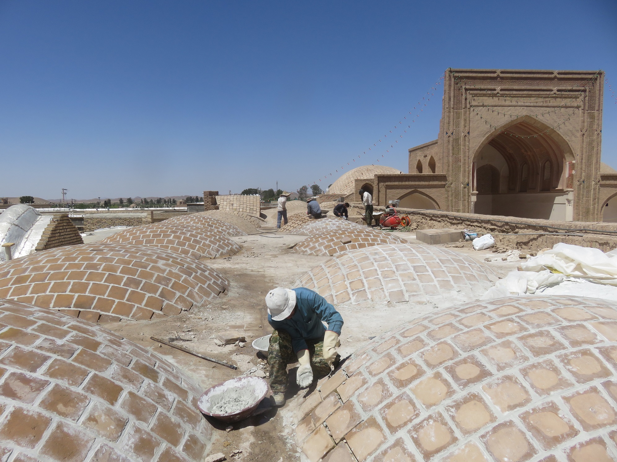 شروع مرمت مسجد جامع فردوس