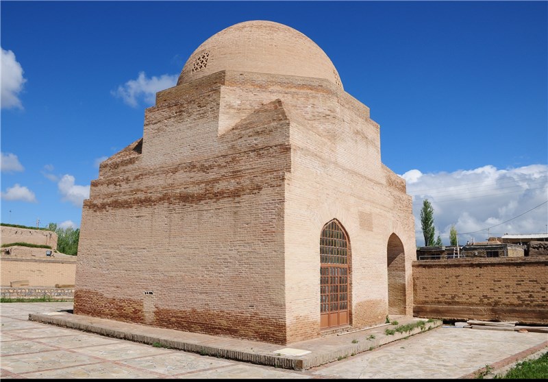 مسجد جامع سجاس سامان‌دهی و مرمت می‌شود