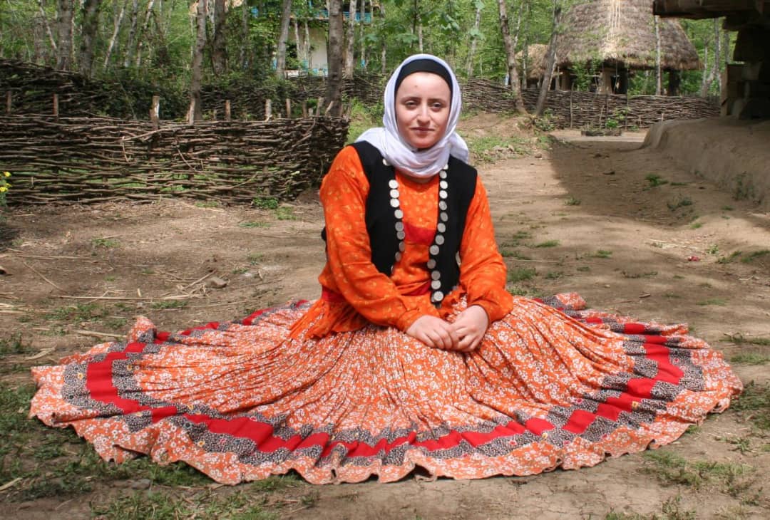 پیشینه فرهنگ لباس محلی در گیلان