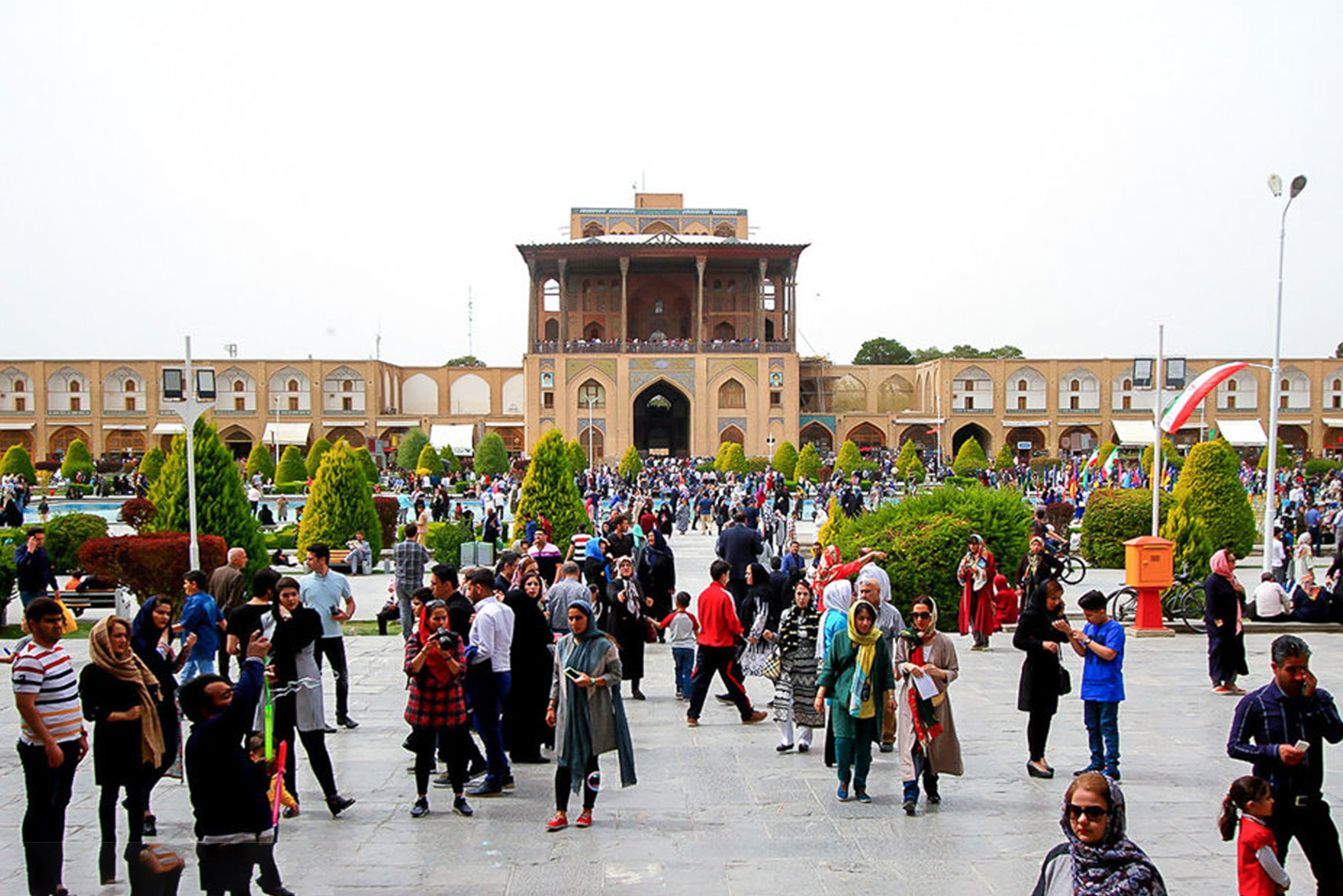 بازدید بیش از 2میلیون و 700هزار نفر گردشگر از آثار تاریخی اصفهان