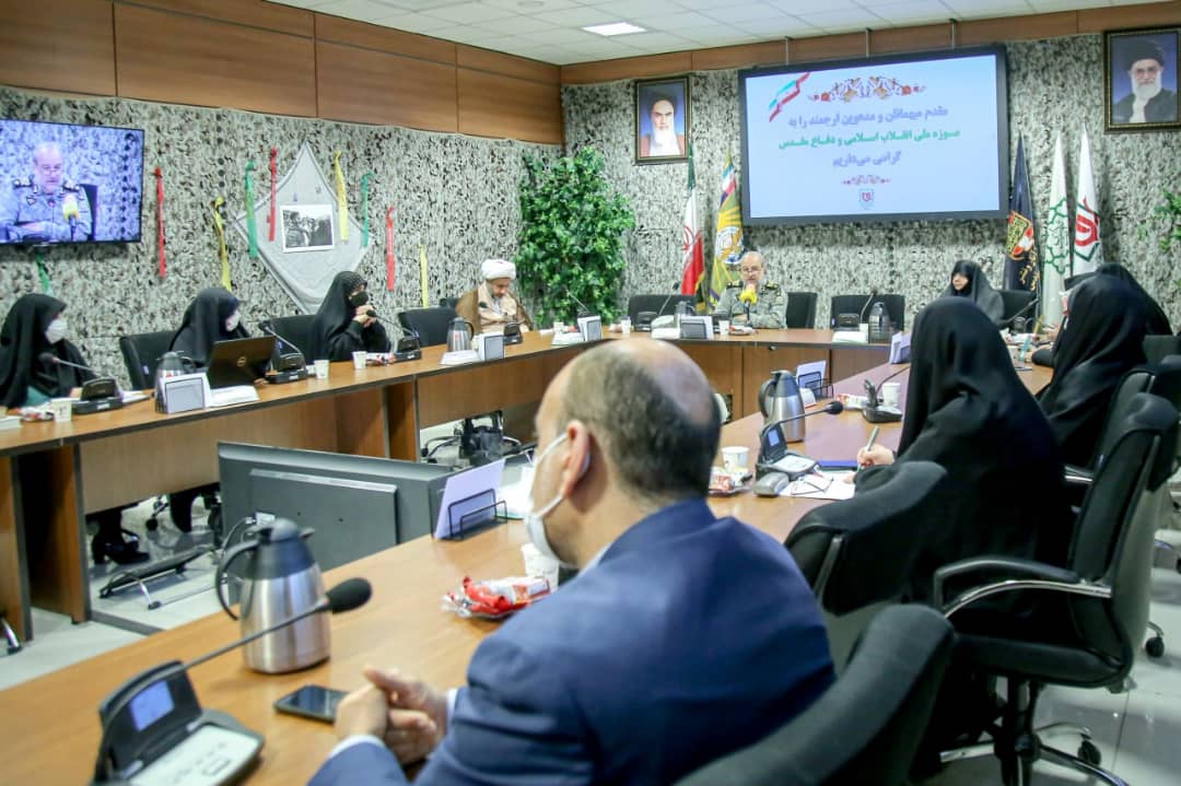 نخستین نشست تخصصی شورای تخصصی فرهنگی سازمان نشر آثار و ارزش‌های مشارکت زنان در دفاع مقدس برگزار شد