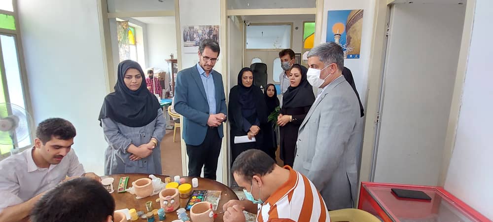 برگزاری دوره‌های آموزش صنایع‌دستی ویژه معلولان در یزد