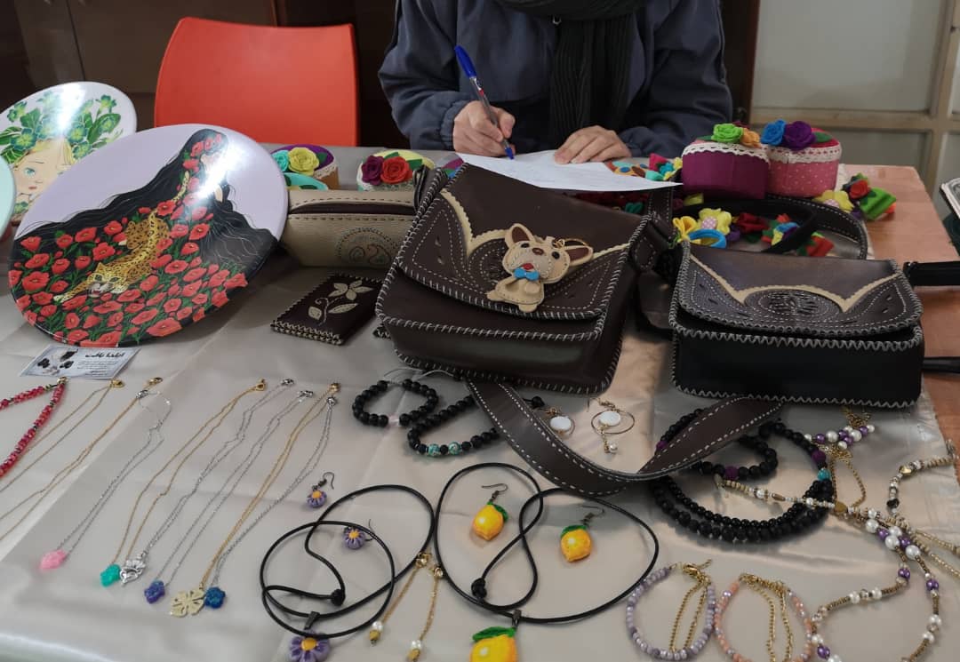 برگزاری نمایشگاه صنایع‌دستی عفاف و حجاب در لرستان
