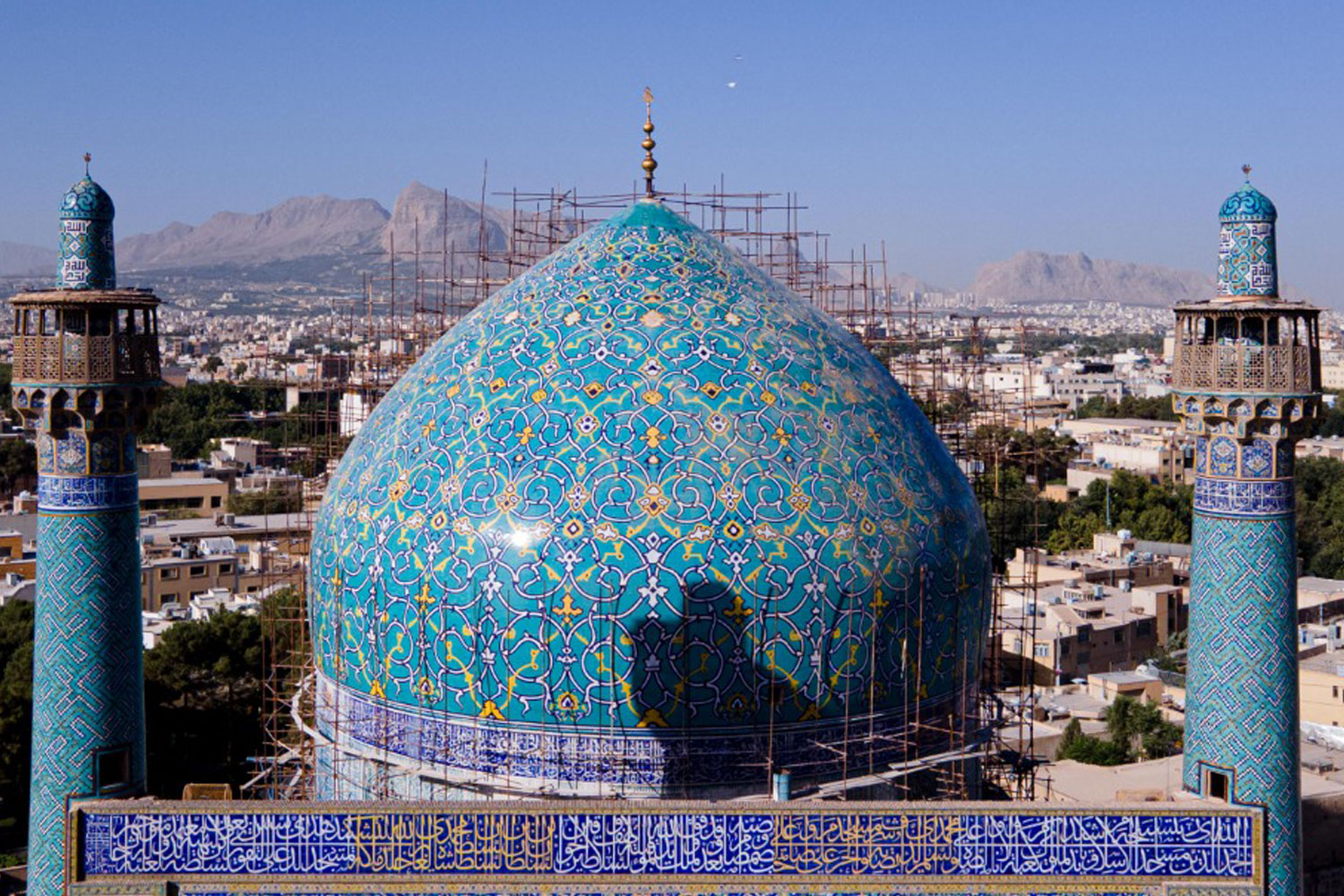 روند بازنگری در طرح مرمت گنبد عظیم مسجد امام (ره) اصفهان