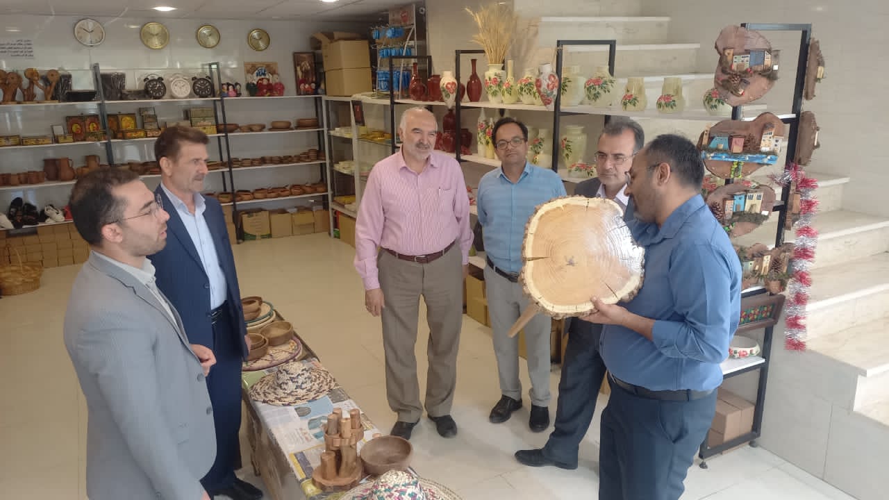 افتتاح فاز دوم فروشگاه صنایع‌دستی در بسطام