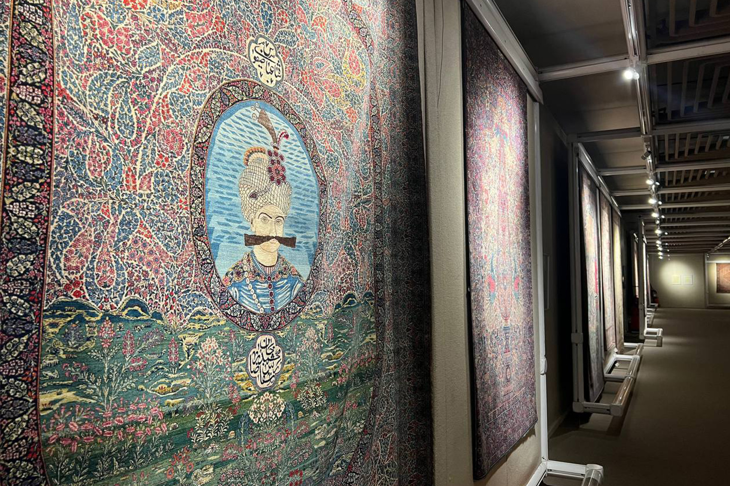 موزه فرش، گنجینه‌ای از دست‌بافته‌های ایرانی