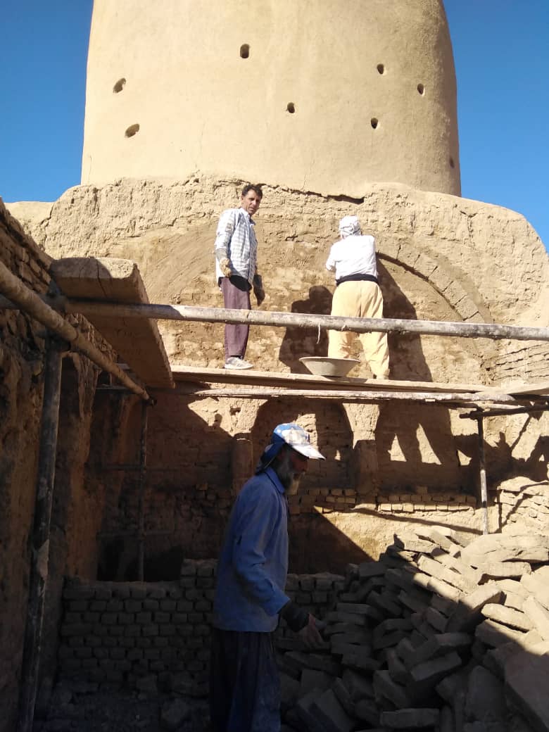 قلعه شهرآباد بافق مرمت می‌شود