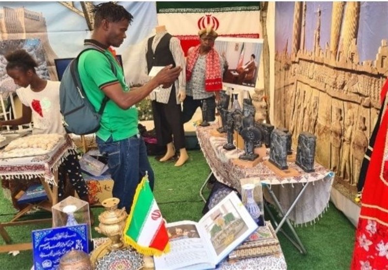 درخشش صنایع‌دستی ایران در بزرگ‌ترین رویداد فرهنگی سال آفریقای جنوبی