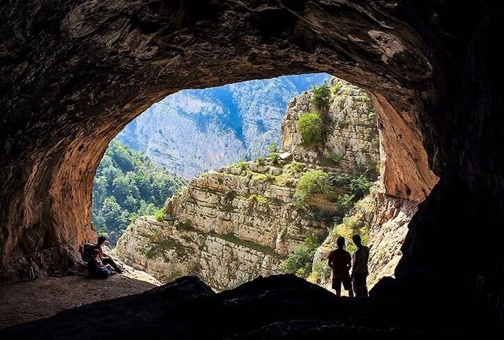 نشانه‌گذاری مسیر دسترسی غار ۲۳۰هزار ساله دربند رودبار