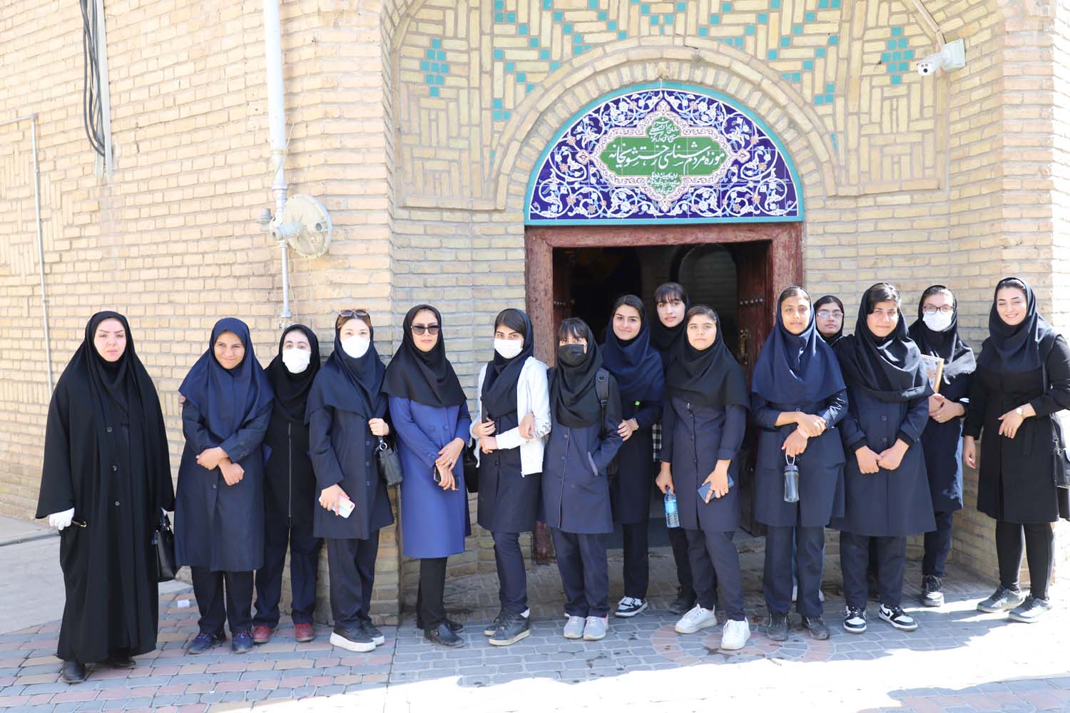 آغاز سال تحصیلی مدرسه زنجان با گردشگری دانش‌آموزان