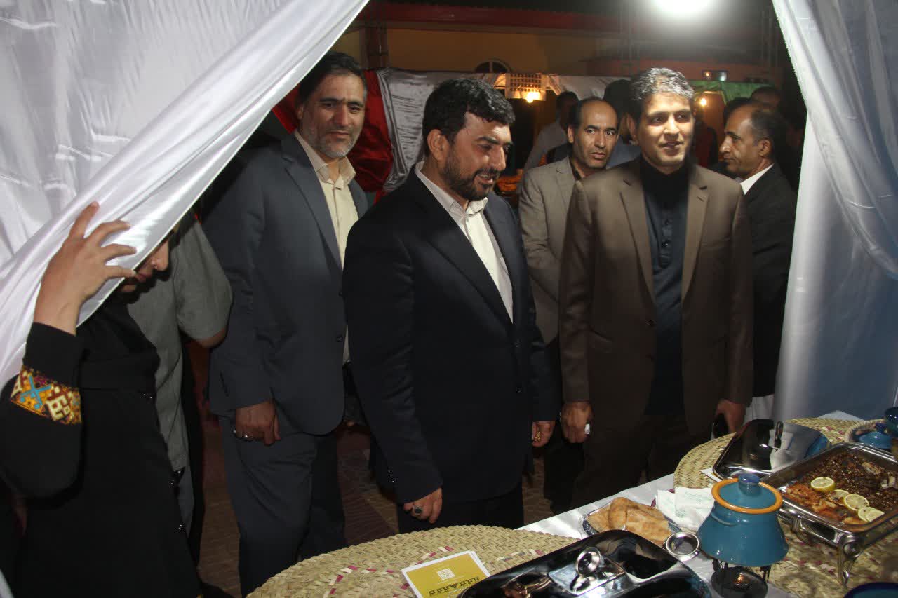 جشنواره غذاهای سنتی در خانه خلاق دانشگاه سیستان و بلوچستان برگزار شد