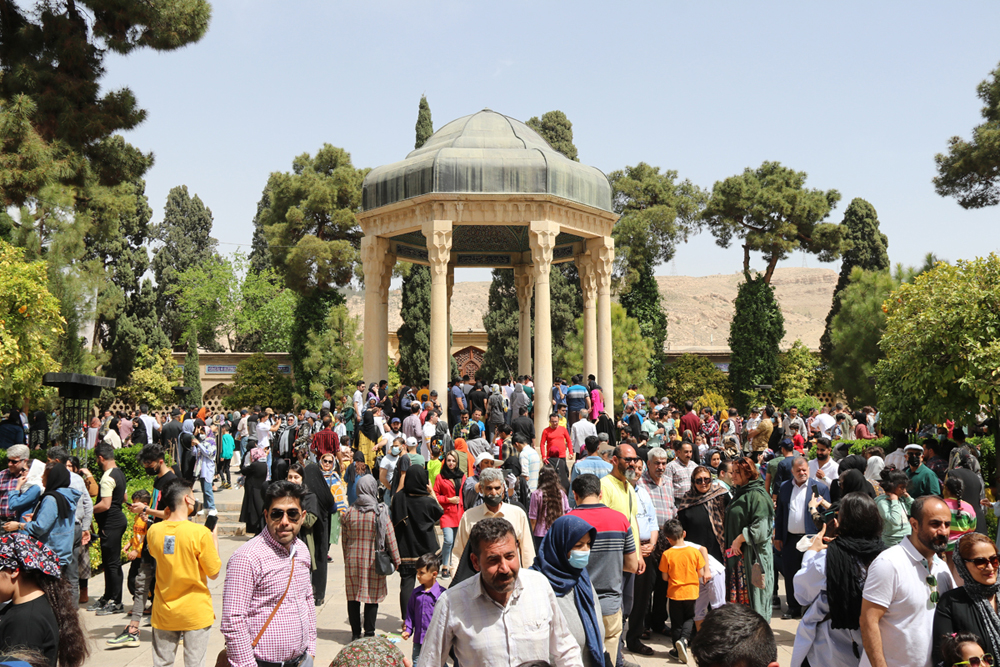 بازدید بیش از 3 میلیون گردشگر داخلی و خارجی از اماکن تاریخی استان فارس
