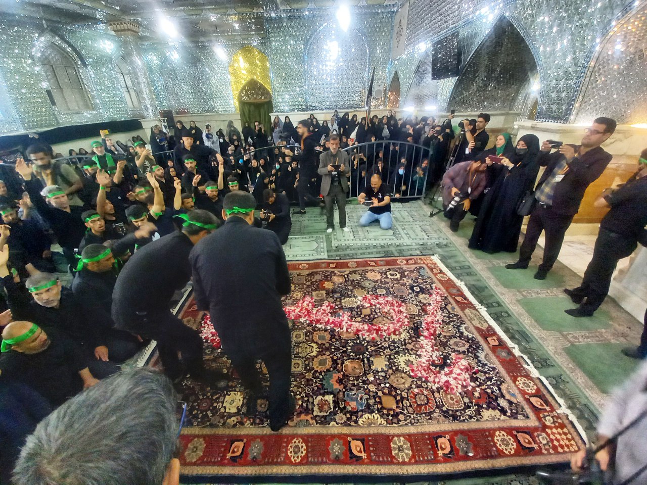 برگزاری آیین هزار ساله «قالیشویان» در مشهد اردهال