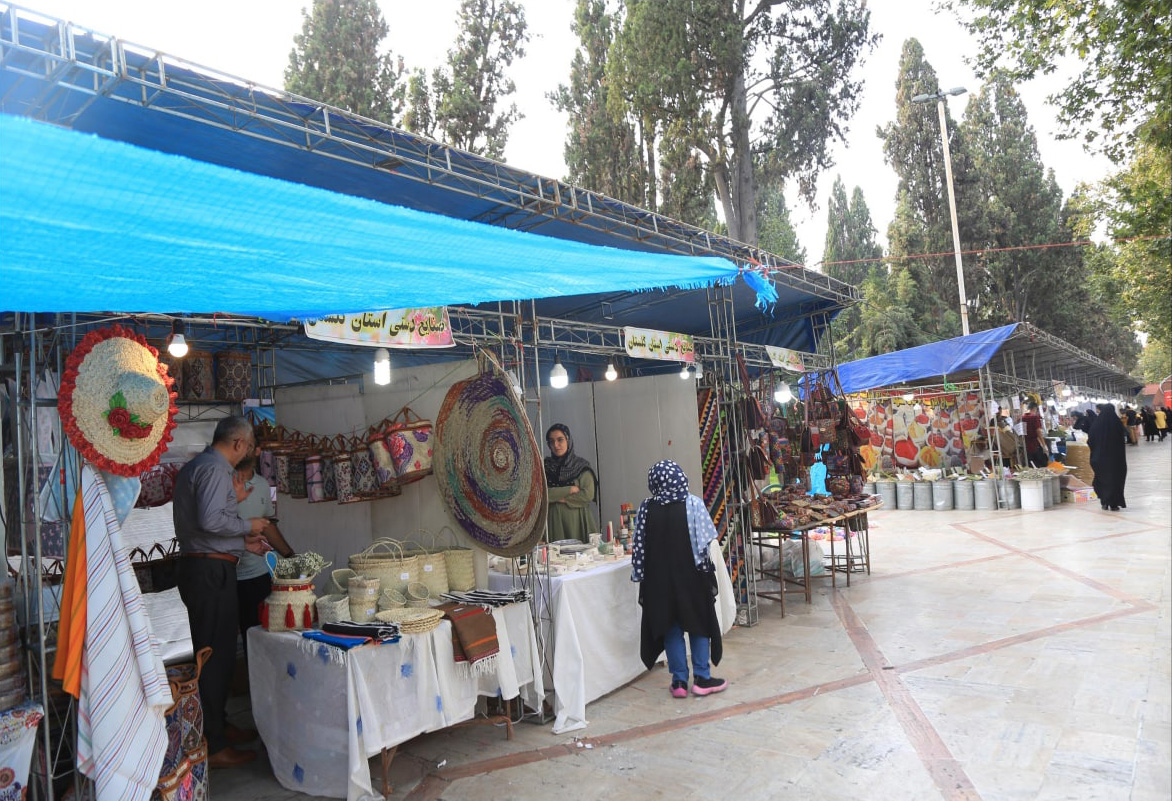 برپایی نمایشگاه موقت صنایع‌دستی و سوغات در گرگان