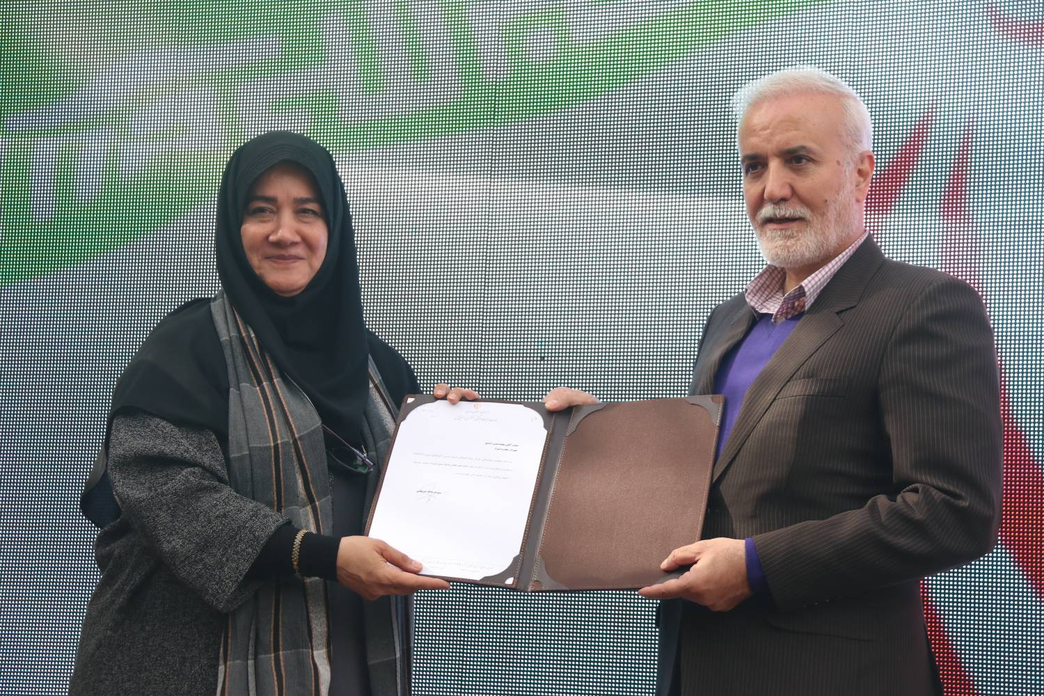 حکم دبیرخانه شهر جهانی به شهردار شیراز اعطا شد