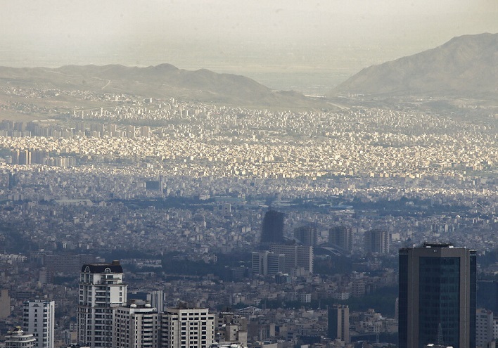 آسمان صاف همراه با غبار محلی در تهران/ افزایش تدریجی آلاینده‌ها در هفته آتی