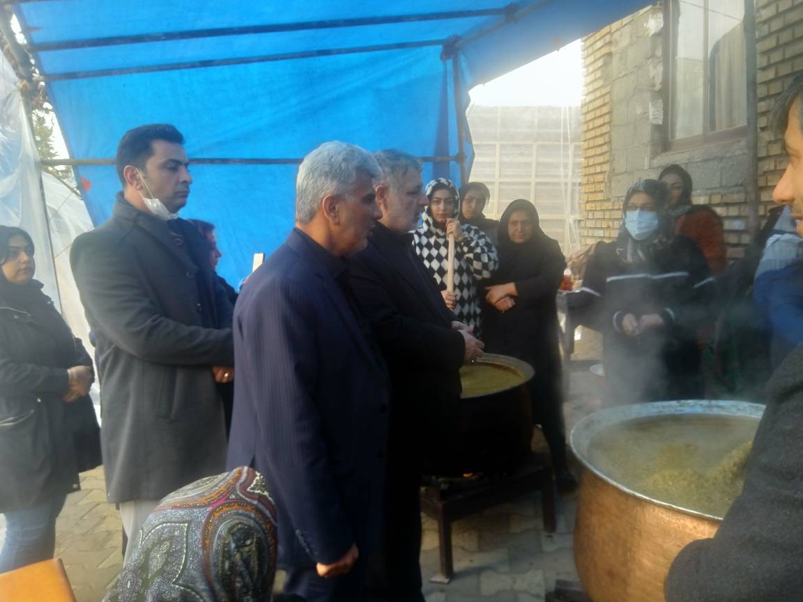 آیین سنتی فاطمی شفت با پخت ۳۰۰ دیگ آش نذری برگزار شد
