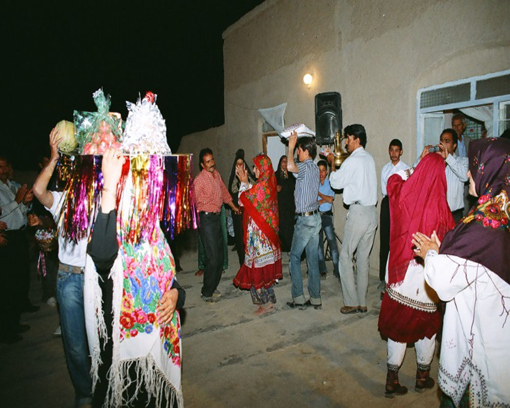 مراسم سنتی ازدواج در استان سمنان؛ از دوخازی تا عروسی