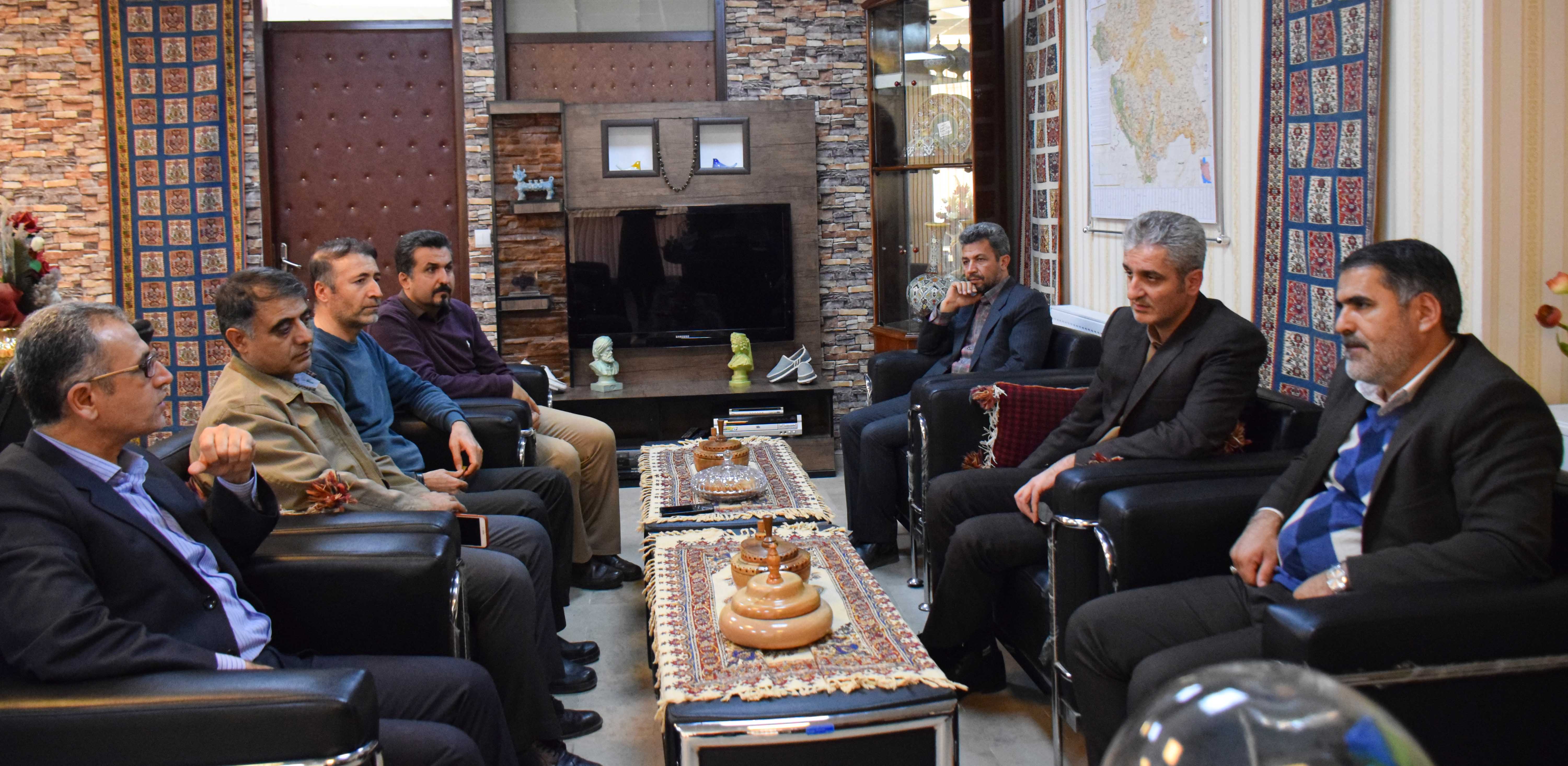 لزوم حمایت همه‌جانبه مسئولان از سرمایه‌گذاری در حوزه گردشگری کردستان