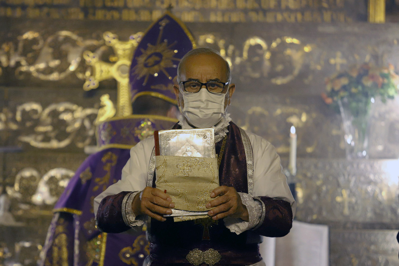 مراسم «تقدس آب و عشای ربانی» در کلیسای بیت‌اللحم اصفهان