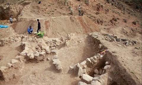 بررسی طرح سامان‌دهی تپه باستانی شهوا خرم‌آباد