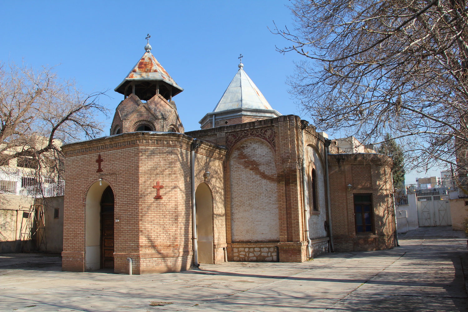 کلیسای هرپسیمه مقدس قزوین در روز های آغازین سال نو میلادی