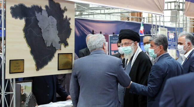 بازدید رهبر انقلاب اسلامی از نمایشگاه توانمندی‌های تولید داخلی
