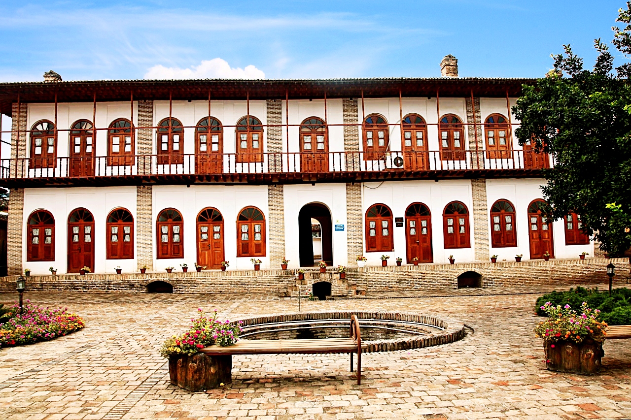 مدرسه تاریخی تقوی در شهر تاریخی استرآباد