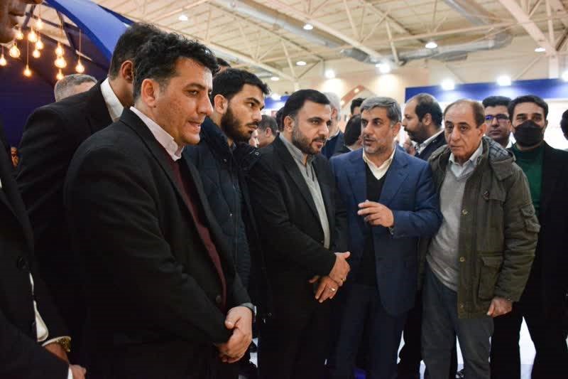 حضور وزیر ارتباطات و فناوری اطلاعات درغرفه استان یزد در نمایشگاه بین المللی گردشگری