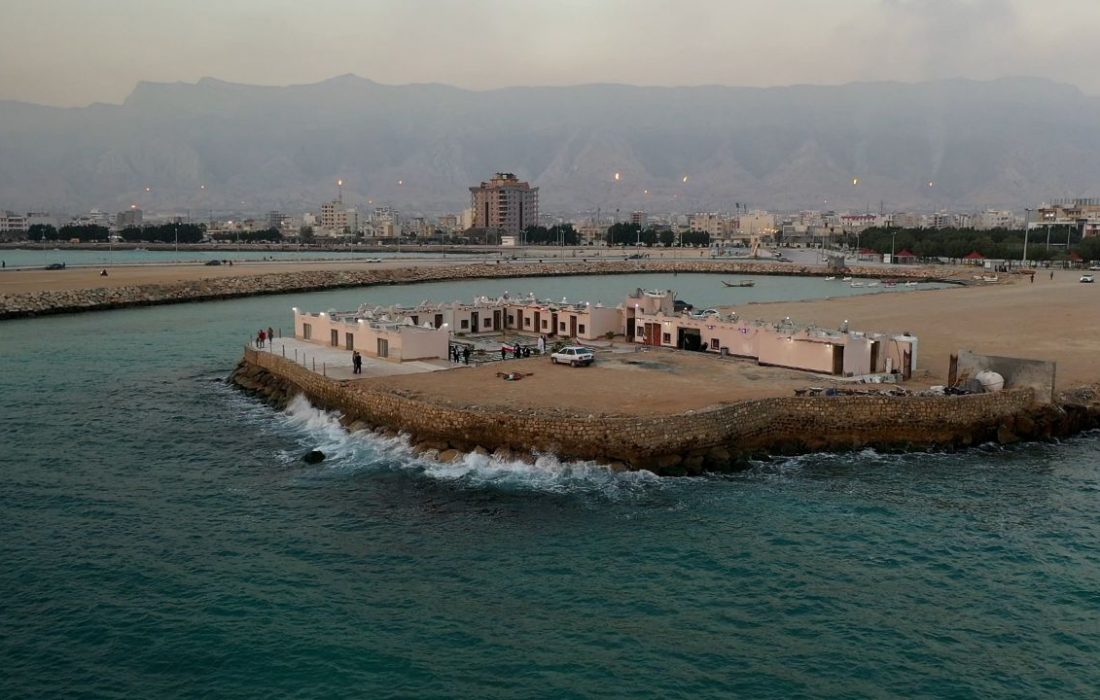افتتاح یک مرکز گردشگری ساحلی دریایی در شهرستان عسلویه