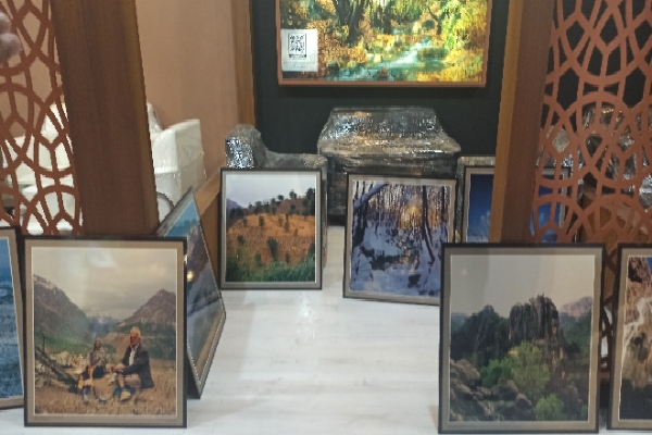 نمایشگاه عکس توانمندی‌های کهگیلویه و بویراحمد در شانزدهمین نمایشگاه بین‌المللی تهران برپا شد