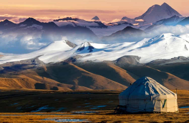 قزاقستان برنده جایزه پرطرفدارترین مقصد گردشگری در هند شد