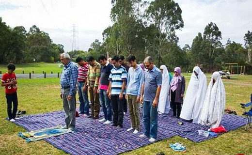 فراخوان اذان و نماز جماعت در روز طبیعت/ دعوت از گردشگران برای اقامه نماز