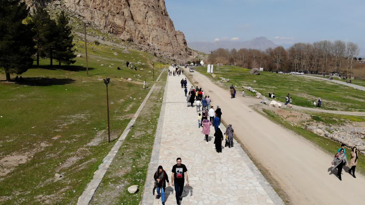 اسکان ۲۳۰ هزار مسافر نوروزی در کرمانشاه/ ۷۳۸ فقره بازدید نظارتی انجام شد